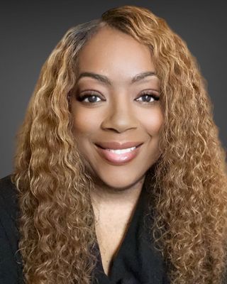 Photo of Avis Calhoun, Licensed Professional Counselor in Chicago, IL