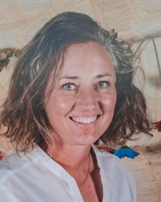 Photo of Estine Brown - Estine brown Music Therapy, Art Therapist