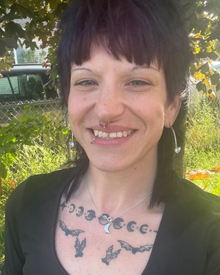 Photo of Evelyn Romero, Clinical Social Work/Therapist, LICSW