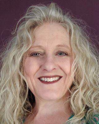 Photo of Pamela Savage, Clinical Social Work/Therapist, DSW, LCSW, QS