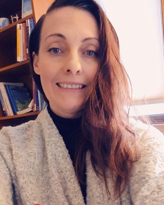 Photo of Lindsay Mcclernan, Clinical Social Work/Therapist, LCSW