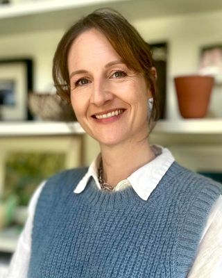 Photo of Julia Mason, Counsellor, MBACP