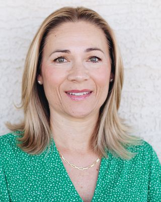 Photo of Rhiannon Martin, Marriage & Family Therapist, LMFT