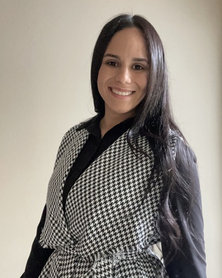 Photo of Janelle Linares, Licensed Professional Counselor in Houston, TX