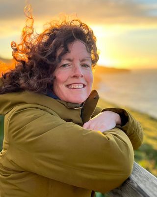 Photo of Carmen Rendell, Counsellor, MBACP Accred