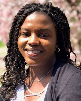 Photo of Roshanda Zimecki, Clinical Social Work/Therapist, LMSW