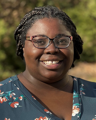 Photo of Mari Robinson Hall, Clinical Social Work/Therapist, LCSW
