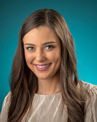 Photo of Carley Eshleman Davis, Psychiatric Nurse Practitioner, MSN, APRN, PMHNP