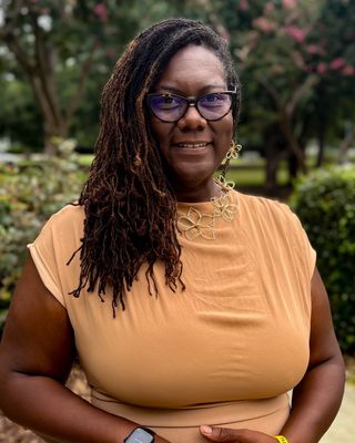 Photo of Kenya Renee Dennis, Licensed Professional Counselor, MEd, LPC