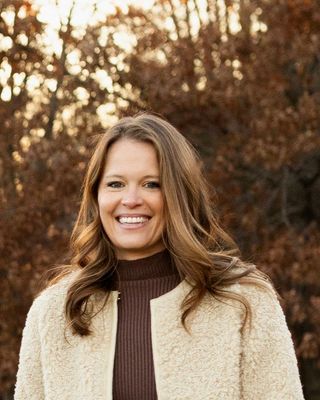 Photo of Ellie Biglow Anderson, Marriage & Family Therapist, LMFT, MA