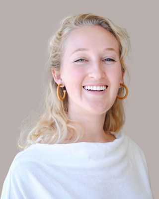 Photo of Leah Sherman-Collins, Clinical Social Work/Therapist, MSW, LICSW