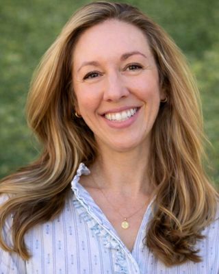 Photo of Erin Marie Hummel, Clinical Social Work/Therapist, LCSW