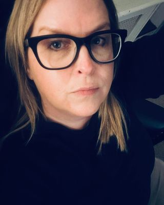 Photo of Samantha Wilkins, Psychotherapist, COSRT Accred