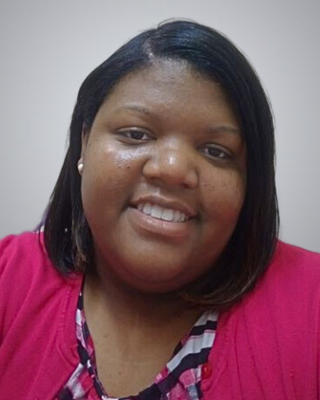 Photo of Michelle Glenn, LCSW-C, CCTP-II, Clinical Social Work/Therapist