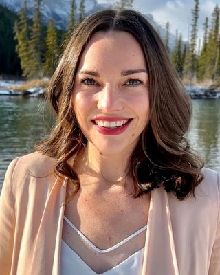 Photo of Dr. Rachel Leigh Moline, Psychologist in Canmore, AB