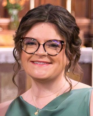 Photo of Katie Connolly, Clinical Social Work/Therapist, MSW, LICSW