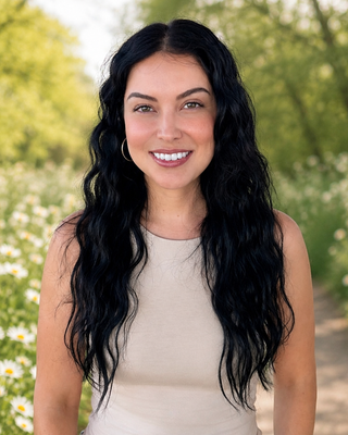 Photo of Reanna Murray, Licensed Master Social Worker, LMSW