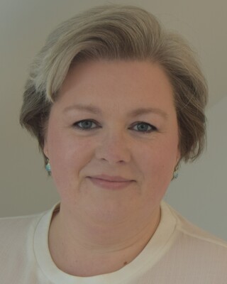 Photo of Dr Morven Templeton, PsychD, CPsychol, Psychologist