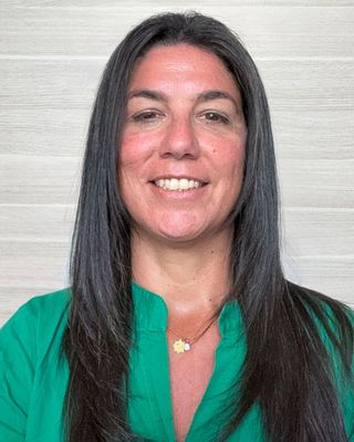 Photo of Evangelina Bailo - Evangelina Bailo Clinical Psychology, Psychologist, PsychD, HCPC - Clin. Psych.