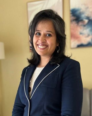 Photo of Alefia Delhiwala, Pre-Licensed Professional