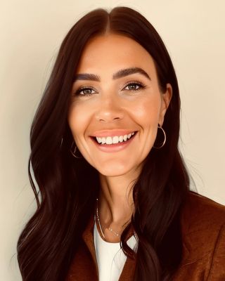 Photo of Georgina Cann, Psychotherapist, MA, MBACP