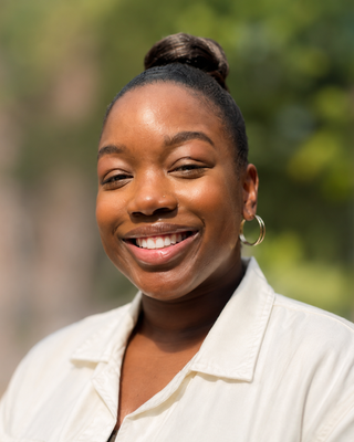 Photo of Anysha Reid-Henry, Registered Social Worker, MSW, RSW