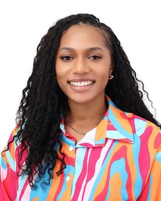 Photo of Kiaunna Magdaline Spence-Bennett - Kiaunna Bennett, Registered Social Worker, MSW, RSW