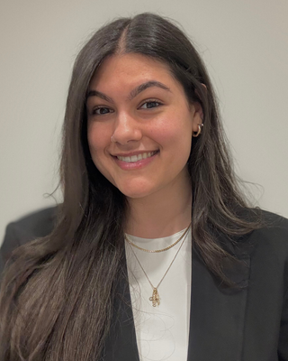 Photo of Alessia Cerundolo, Registered Psychotherapist (Qualifying), RP(Q), MA, BASc