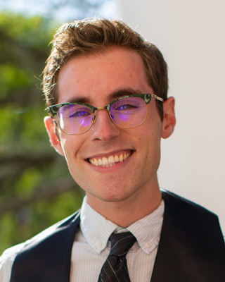Photo of Logan Dechter, Pre-Licensed Professional, MEd