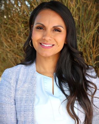 Photo of Ana Flores, Licensed Professional Counselor, LPC