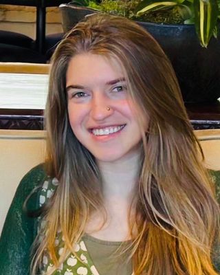 Photo of Grace Rossman, Licensed Mental Health Counselor, LMHC