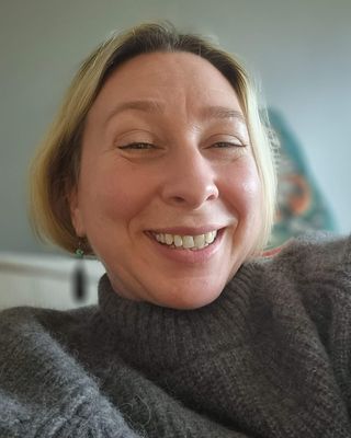 Photo of Catherine Anderson, Psychotherapist, DCounsPsych, MBACP