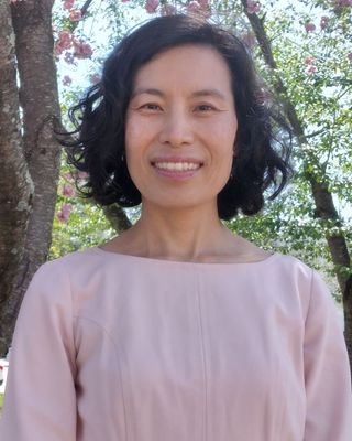 Photo of Esther Hwang, Licensed Professional Counselor, MA, LPC