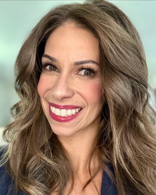 Photo of Justine Guadagnino - Justine Guadagnino: Grief, Family Conflict & ADHD, Clinical Social Work/Therapist, MSW, LSW