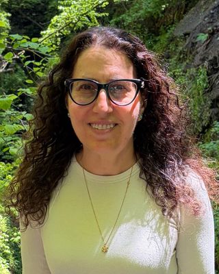 Photo of Debbie Schnapper, Psychiatrist, M.D.