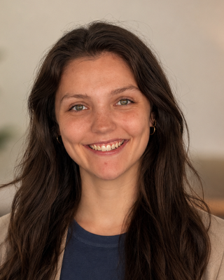 Photo of Sarah Skilling, Licensed Professional Counselor Candidate, MA, R-D/MT, LPCC
