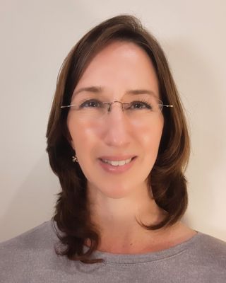 Photo of Yael Heffer, RCC, MA, Counsellor