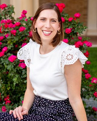 Photo of Laura Crosson, Licensed Professional Counselor, MEd, LPC