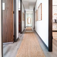 Gallery Photo of Open soothing hallway