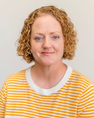 Photo of Angela Forster, Associate Marriage & Family Therapist in Ventura, CA