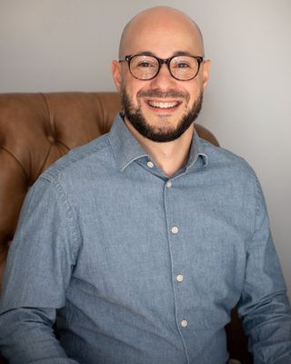 Photo of Renaldo Mili, Clinical Social Work/Therapist, LCSW