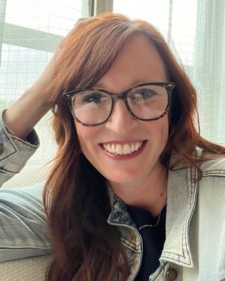 Photo of Laura Demetrician, Marriage & Family Therapist, MS, LMFT