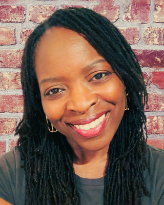 Photo of Funmi Okanla-Falade, Clinical Social Work/Therapist, LICSW