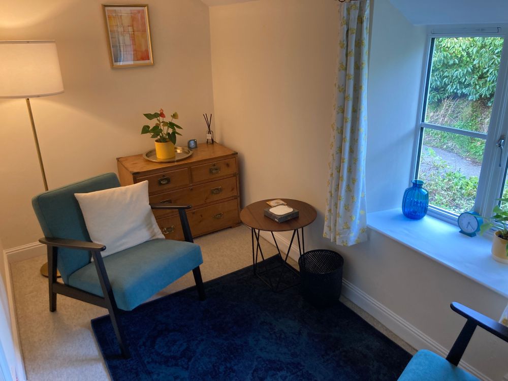 I work from a tranquil therapy room located on the outskirts of Bath.