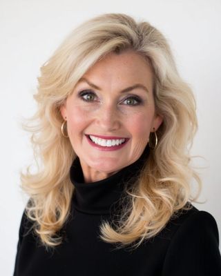 Photo of Robin Salyer Fleischer, Licensed Professional Clinical Counselor, NCC, LPCC, BC-TMH, CCC, CCFP