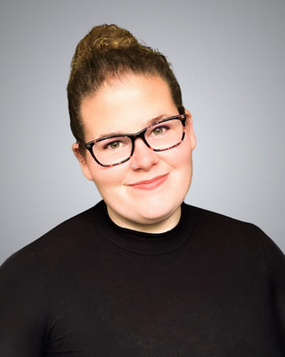 Photo of Erin Crispin, Clinical Social Work/Therapist, LCSW