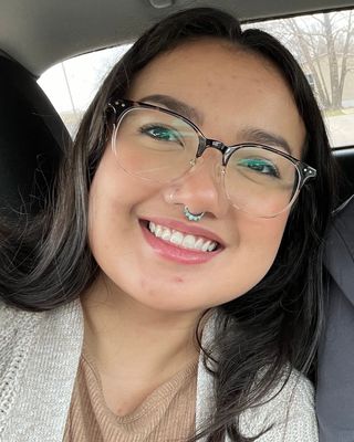 Photo of Amanda Lee Awad, Licensed Professional Counselor, LPC, MCMHC