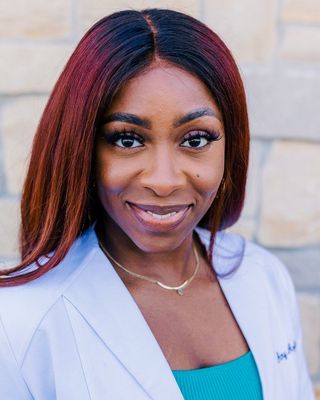 Photo of Amy Azih, Physician Assistant in Houston, TX