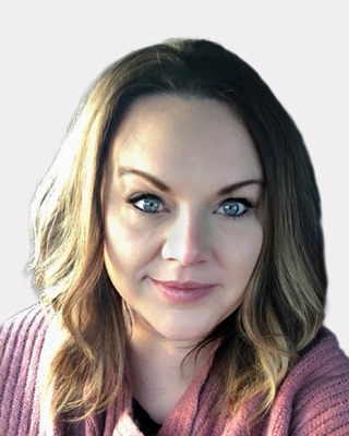 Photo of Lindsey Holthaus, Licensed Professional Counselor, LPC