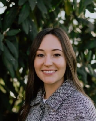 Photo of Nicole Ripley - OK Clinical Therapy Group - Kelowna & West Kelowna, Counsellor, RCC, MSW, RSW, CCC, MC